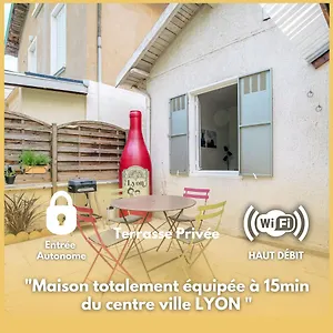 Maison Cosy Avec Terrasse A 15 Minutes De Lyon Et Wifi Rillieux-la-Pape